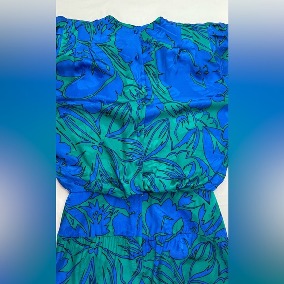 Adrianna Papell  Silk Blue and Green Floral Midi Dress Short Sleeve Size 12 - Picture 8 of 13